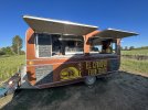 El Camino food truck on the Meseta outside of Carrion de los Condes. Excellent grilled bocadillo de tortilla!