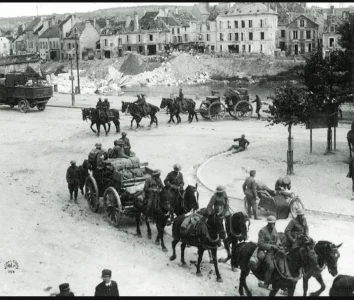 U.S. Field Artillery in Chateau-Thierry.webp