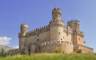 Castillo_de_Manzanares_el_Real_01.webp