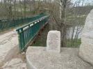 020-06 Memorial stone remembering Republicans of Spain between La Brosse and Salettes.webp