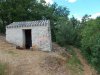 046-08 A rudimetary pilgrim refuge between Le Pech and Cahors.JPG