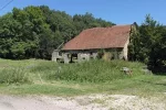 Ruins-at-les-Archots.webp