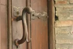 0213-doors on Calle Daoiz in Segovia (Valsain - Zamarramala, 25.06.14).webp