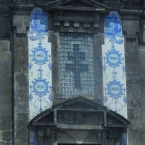 Facade of Sao Ildefonso.