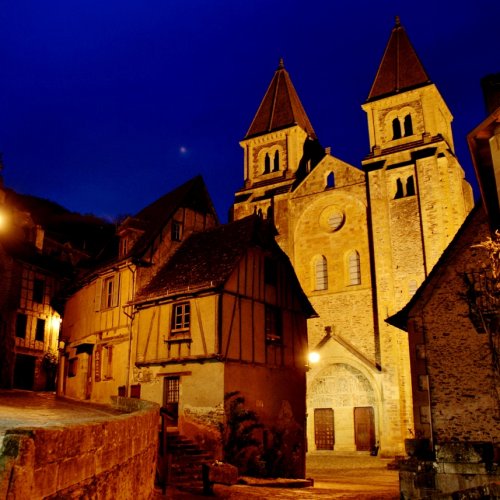 Conques Nightime