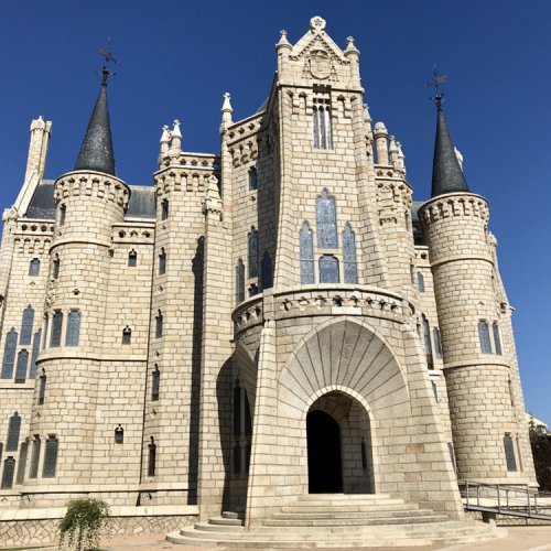 Gaudí’s Episcopal Palace at Astorga