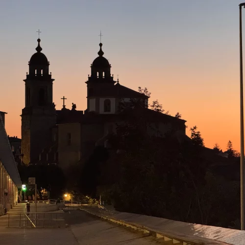 Church of San Francisco at night (Santiago)